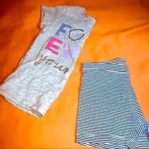 Graphic Tee & Short Set !
